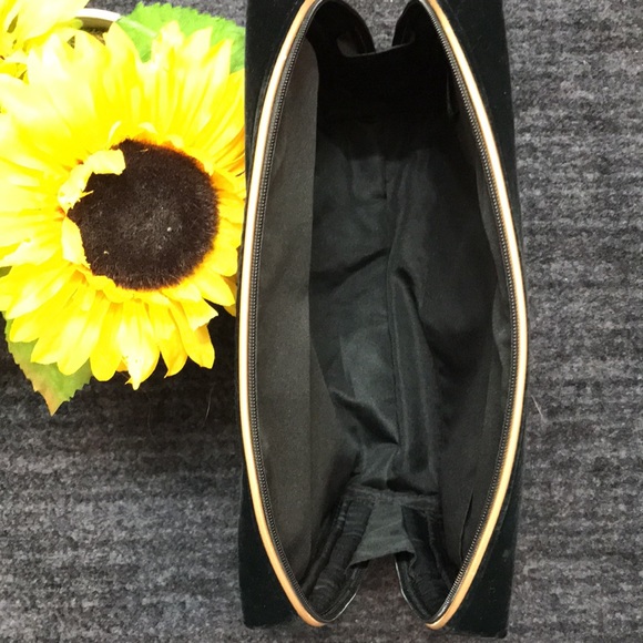 Chanel Velvet With Large Gold Trim Pouch - Picture 6 of 7